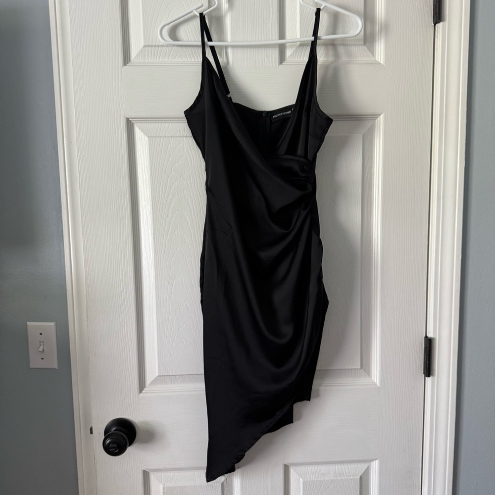 PrettyLittleThing Shape Black Asymmetrical Mini Dress with Ruched Side Size 2